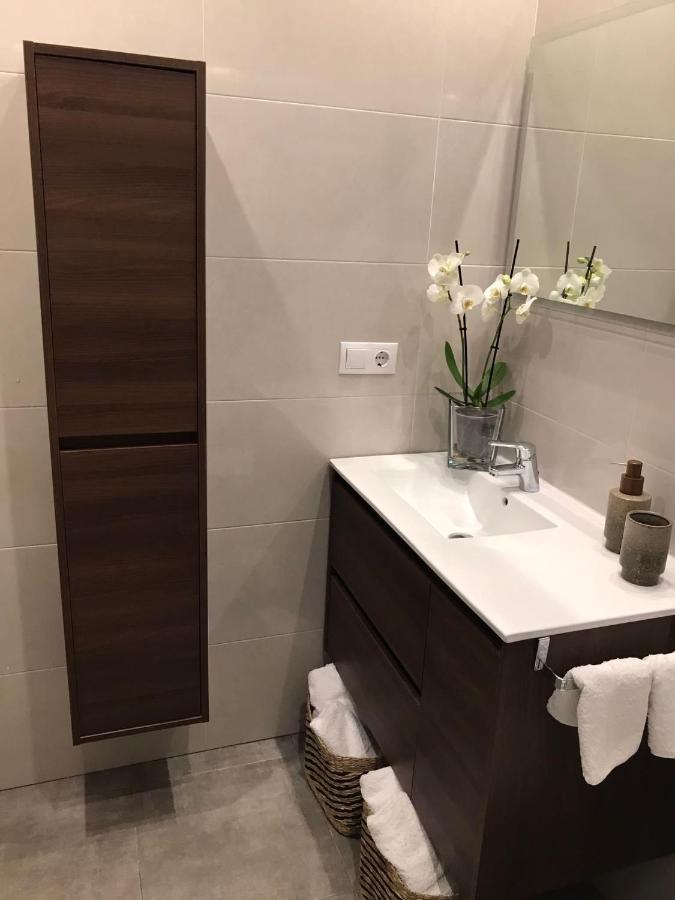 Apartamento Palacio Valdes, Centro Aviles, Con Parking ภายนอก รูปภาพ